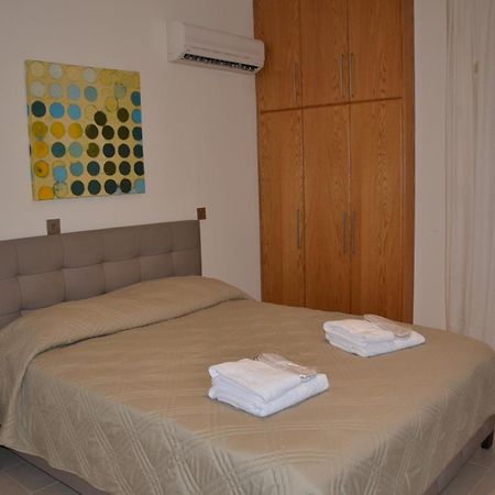 2 Bedroom Apartment, Zygos Centre Block D - By Imh Travel & Tours Paphos Exterior foto